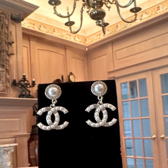 CHANEL Jewelry - CHANEL Silver-Tone Pearl & Crystal Earrings signed in back of each earring